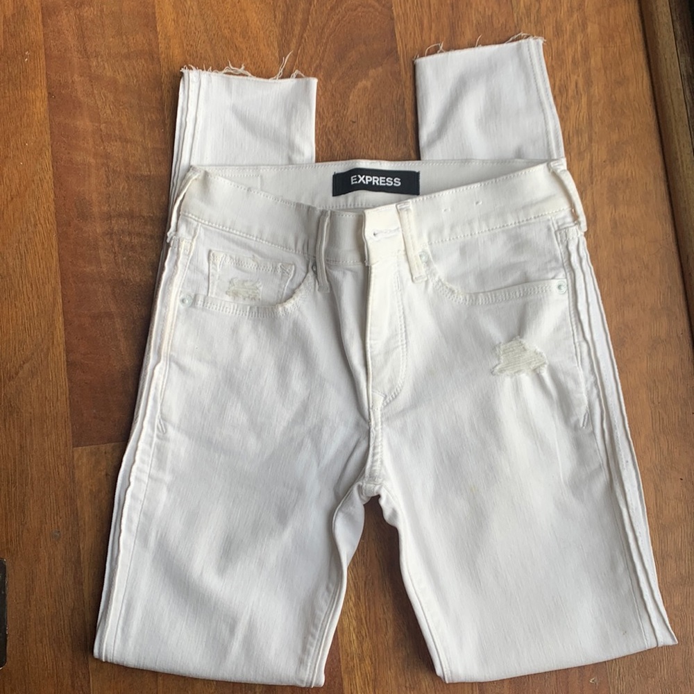 Express white jeans size 00R